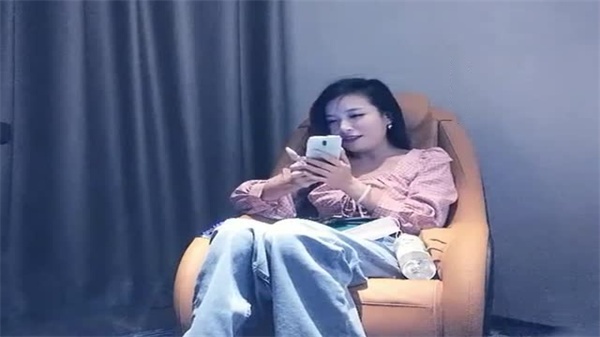 91沈先生專屬美女全套服務，極致享受白嫩翹臀超性感誘惑！